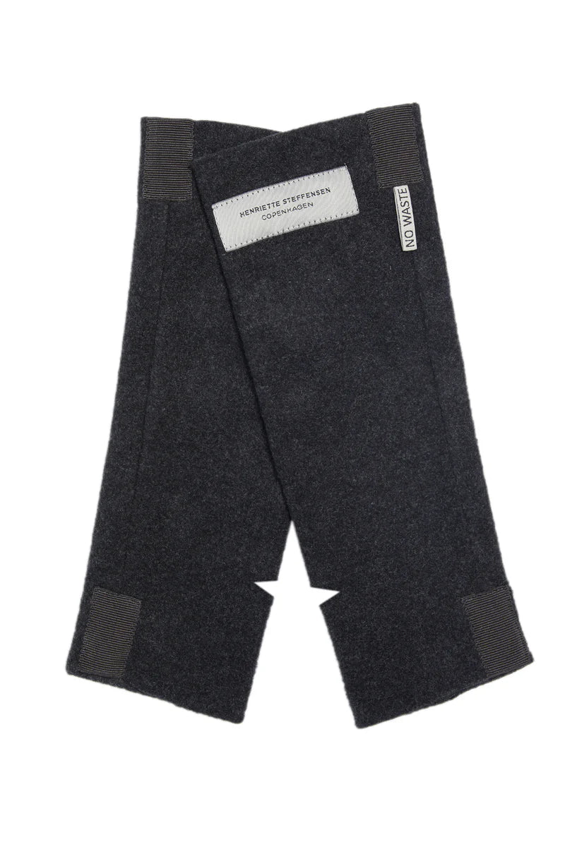 picture of Henriette Steffensen - Wrist Warmer - Number Two - womens - fashion - accessories - Henriette Steffensen 2