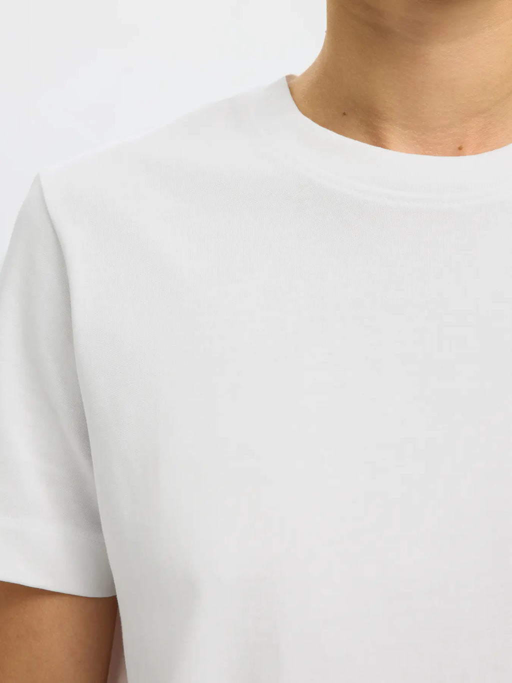 picture of Selected Femme Essential SS Boxy Tee - White - Number Two - womens - fashion - clothing - Selected Femme 2