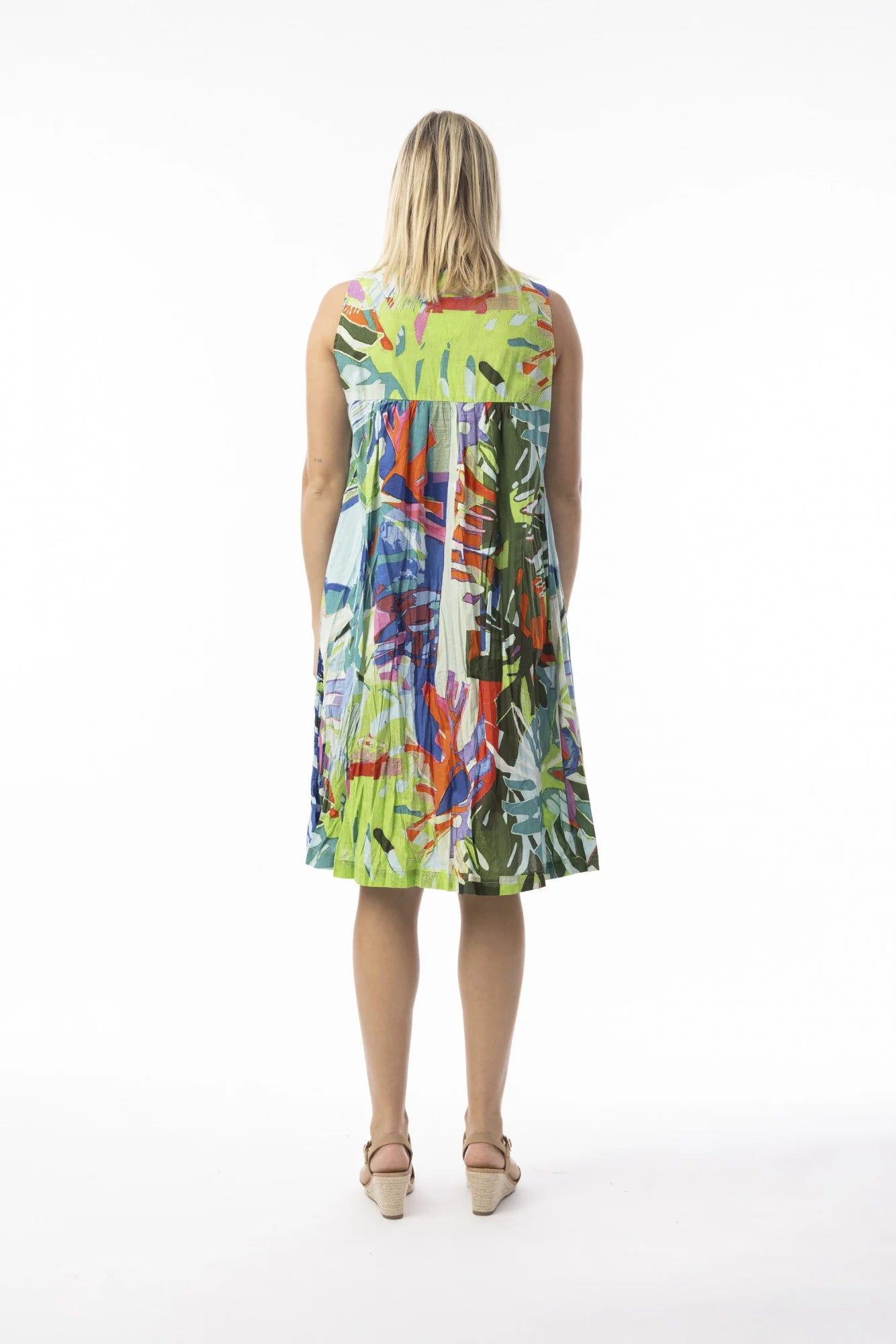 Orientique Printed Cotton V Pleated Dress - Leaves Blue