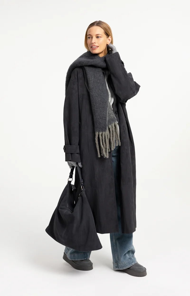 picture of Yaya Oversized Long Faux Suede Coat With Detachable Collar - Hole Black - Number Two - womens - fashion - clothing - Yaya 10