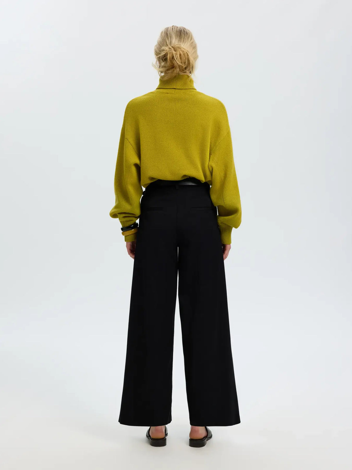 Selected Ellie Knit Roll Neck - Avocado Oil
