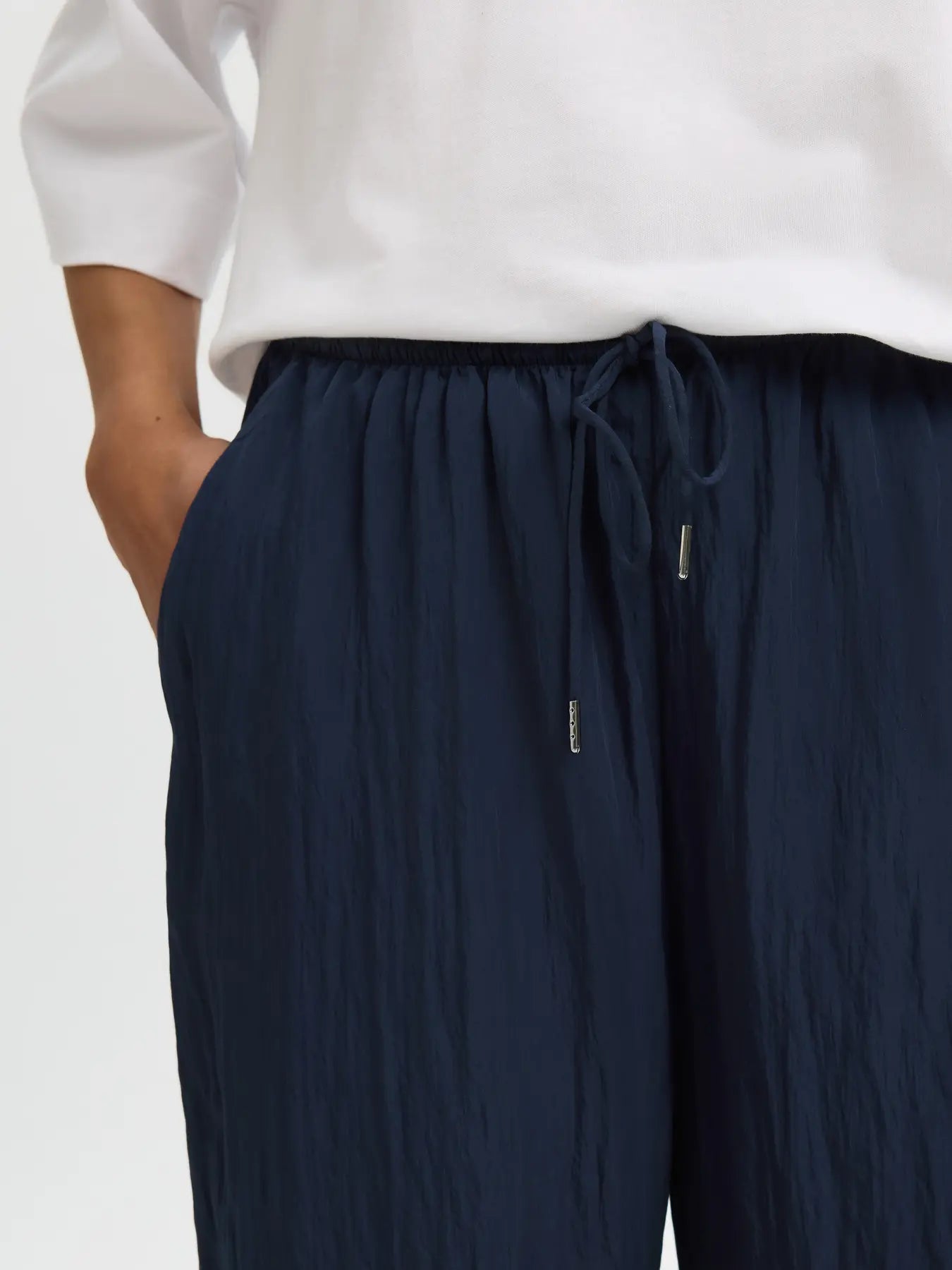 picture of Selected Fiona Wide String Trousers - Dark Sapphire - Number Two - womens - fashion - clothing - Selected Femme 3