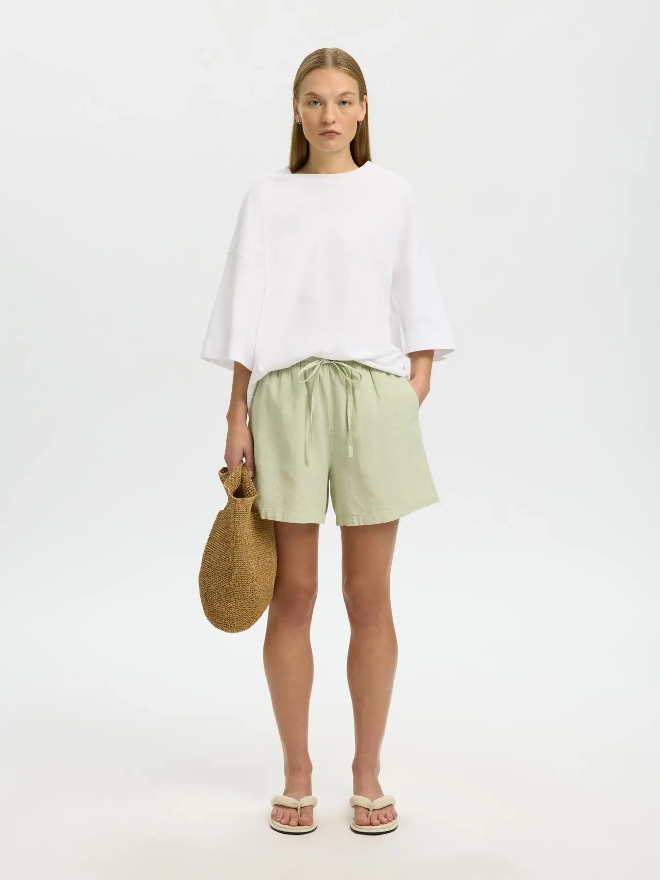 picture of Selected Luisa Linen Blend Shorts - Lint - Number Two - womens - fashion - clothing - Selected Femme 1