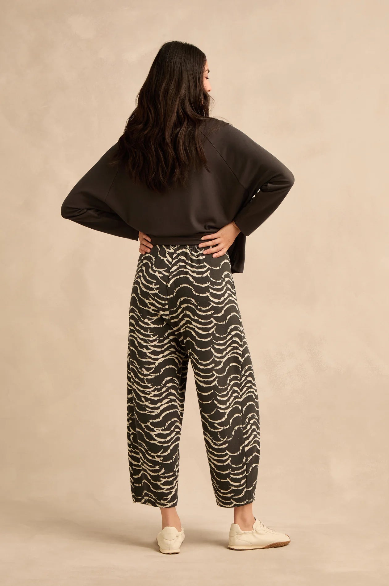 picture of Sahara Dancing Waves Jersey Bubble Trouser - Slate/Ecru - Number Two - womens - fashion - clothing - Sahara 3
