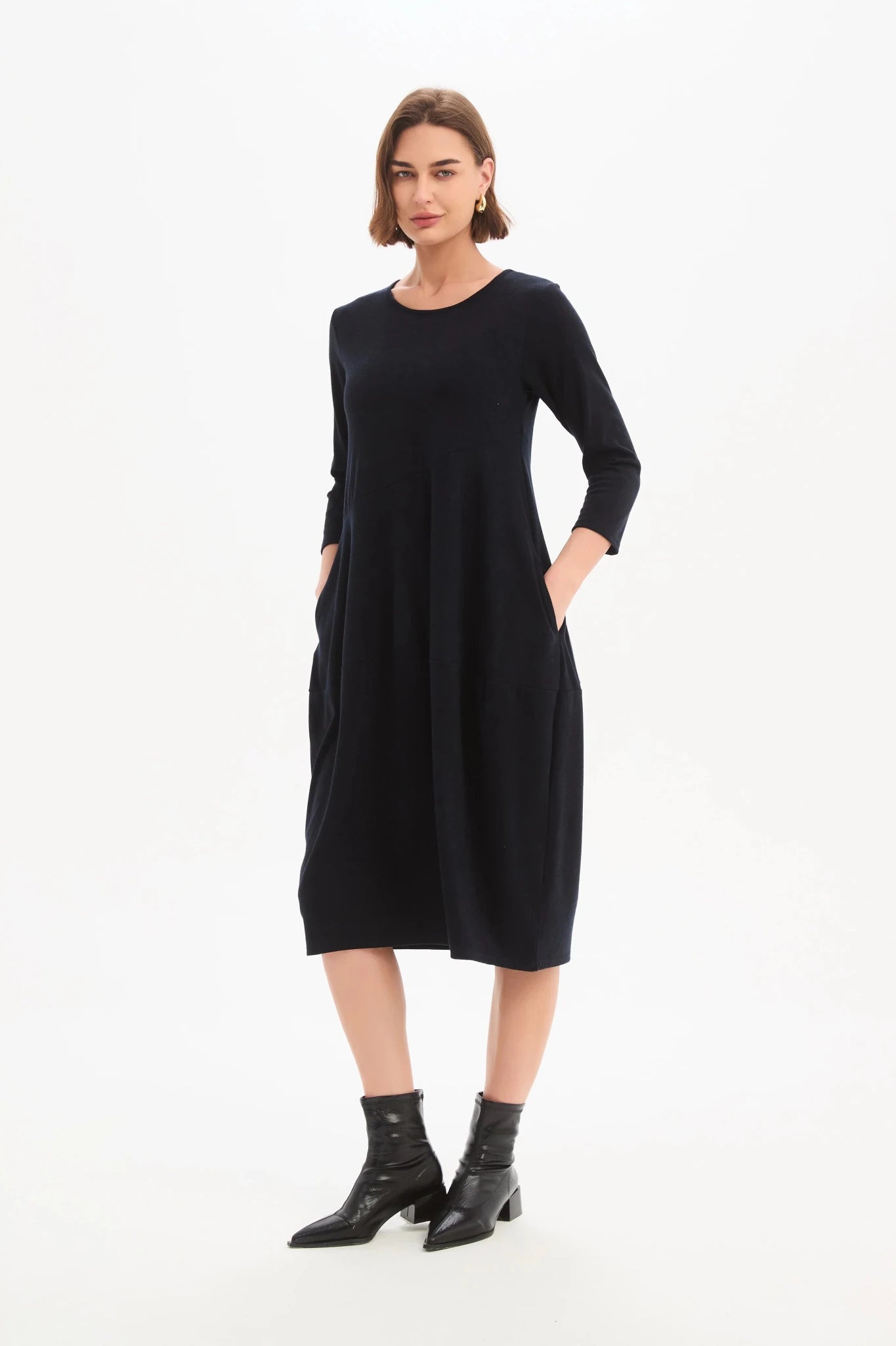 picture of Tirelli Diagonal Seam Knit Dress - Navy - Number Two - womens - fashion - clothing - Tirelli 3